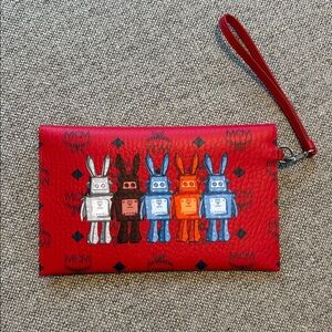 MCM NEW Bunny Wristlet/Pouch/Case/Bag